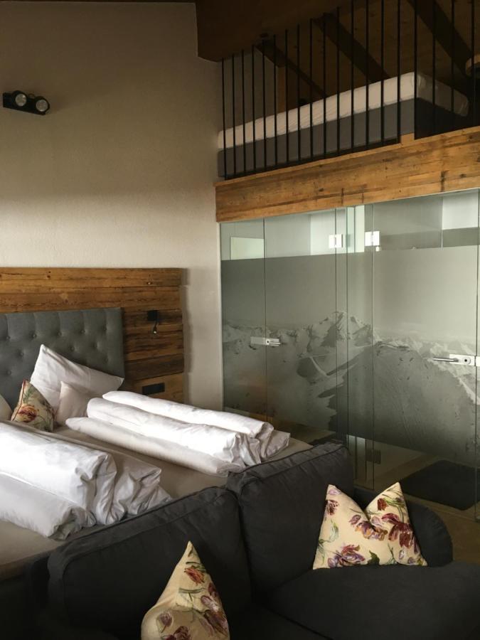 Dorf Alm Hotell Obergurgl Eksteriør bilde